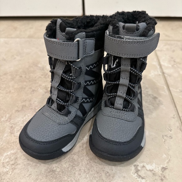 Merrell Snow Crush 2.0 Waterproof Boots - Toddler Size 6 - Picture 2 of 3